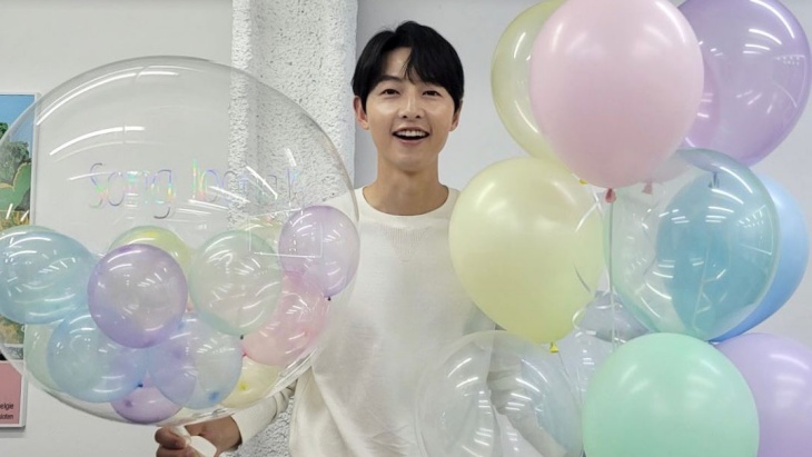 Song Joong-ki Punya Pacar, Agensi Sikapi Isu Hamil