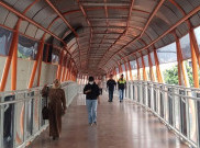 Tak Setuju Lewat Skywalk Kebayoran Lama Bayar Rp 3.500, PSI: Rugikan Masyarakat