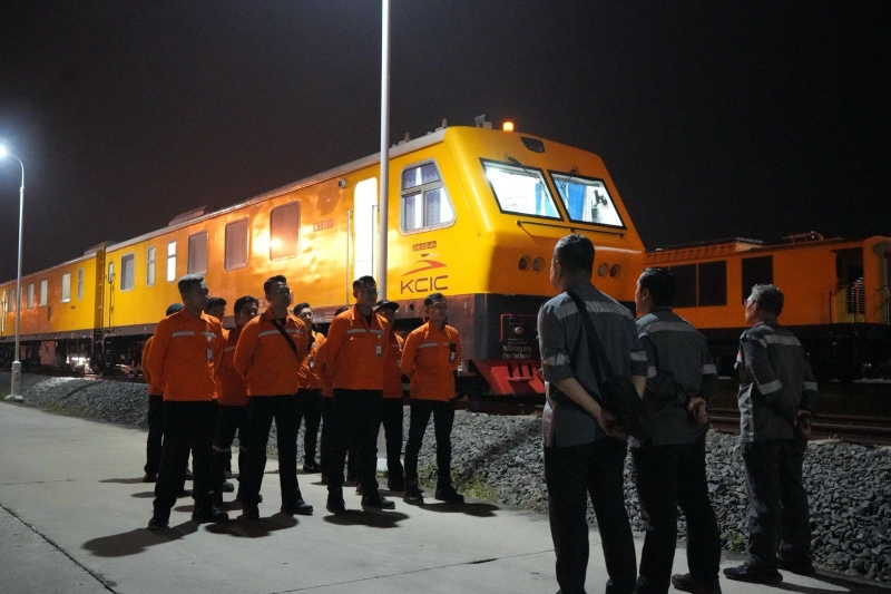 Alat Pengecekan Kualitas Rel Kereta Cepat