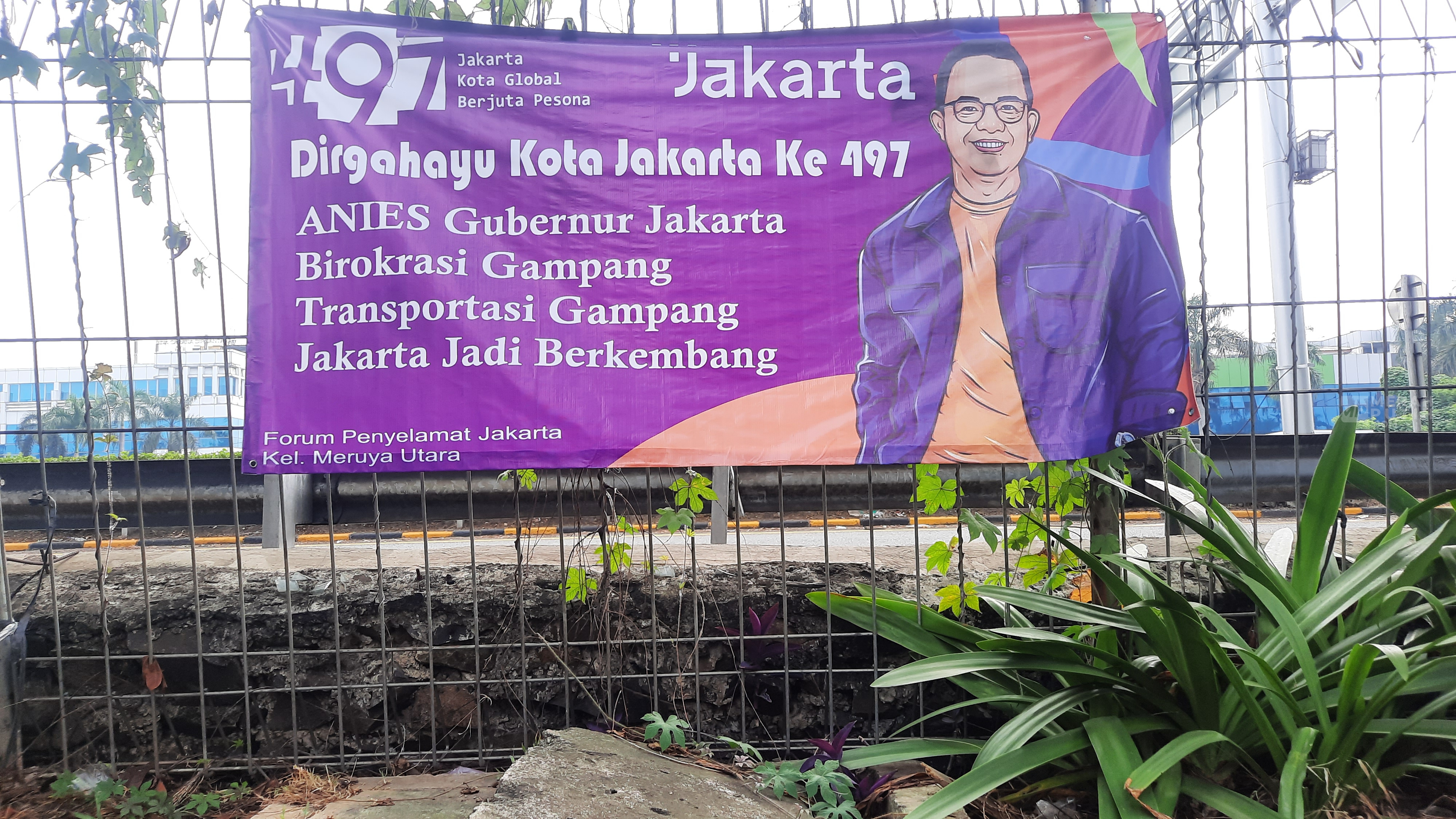 Muncul Spanduk Dukung Anies Jadi Gubernur DKI di Meruya Utara