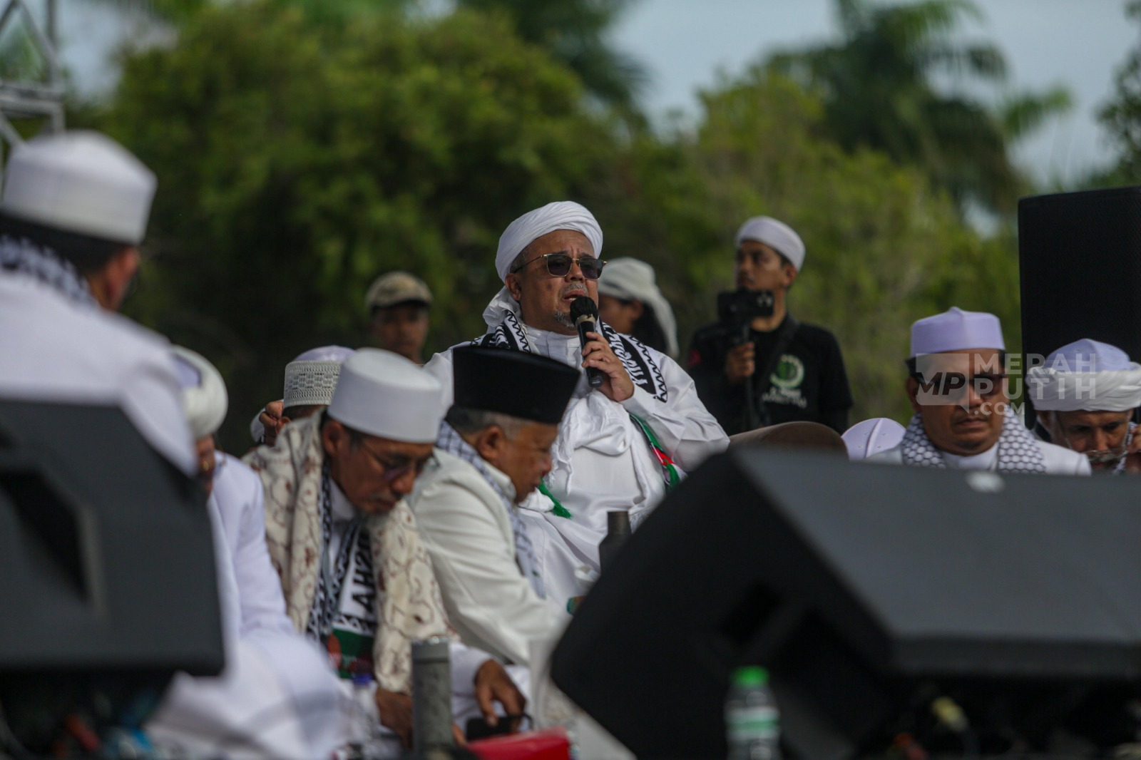 Habib Rizieq Minta Prabowo Latih Pemuda Indonesia untuk Dikirim ke Palestina