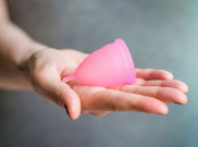Pria ini Menemukan Menstrual Cup sang Istri. Apa yang Ia Lakukan dengannya di Luar Dugaan