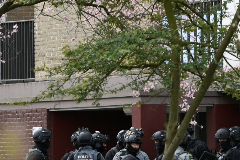 Kepolisian Belanda mengawasi lokasi penembakan di Kota Utrecht