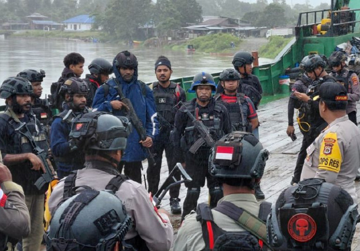 TNI-Polri Masuk Kategori Profesi Rawan Serangan Heat Stroke, Cegah dan Kenali Gejalanya! 