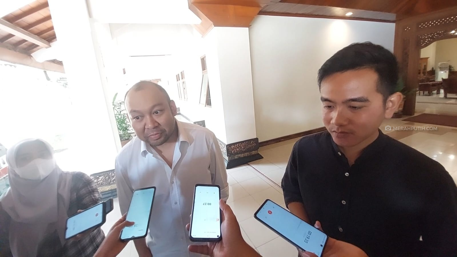 Kata Gibran soal Pertemuannya dengan Putra Prabowo Subianto