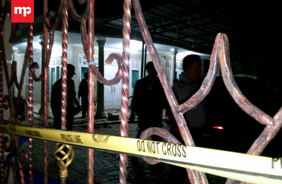 Selingkuhi Isteri Orang, Rumah Juragan Emas Nyaris Dibakar