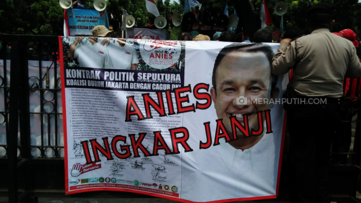 Geruduk Balai Kota, Buruh Sebut Anies Ingkar Janji soal UMP