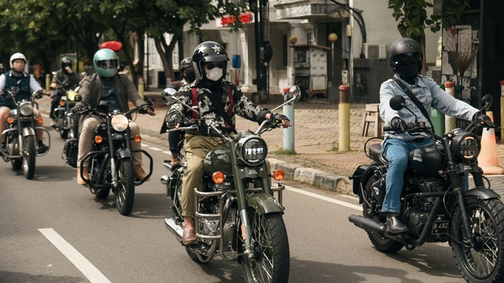 Nostalgia Royal Enfield dalam Classic Ride