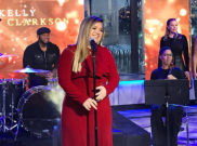 Tertular Virus, Kelly Clarkson Batalkan Konser 