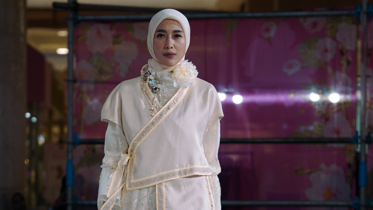 Tips Mix and Match Butter Yellow untuk Tampilan Chic saat Lebaran