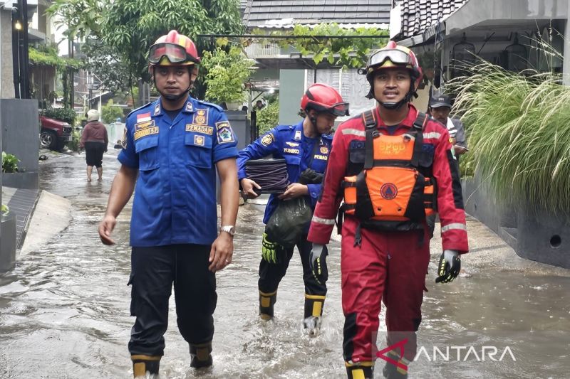 Kota Malang Terendam Banjir, BPBD Terpaksa Matikan Pasokan Listrik