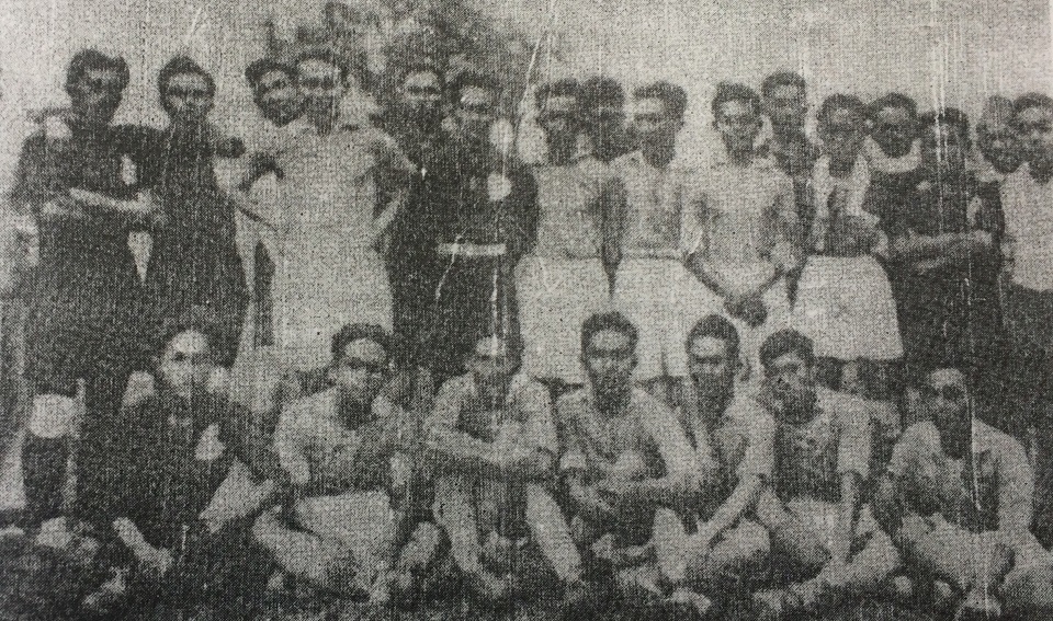 Skuat Persib Bandung saat hadapi Persis Solo di Perserikatan 1932. (BolaSkor.com/Dokumen Istimewa)