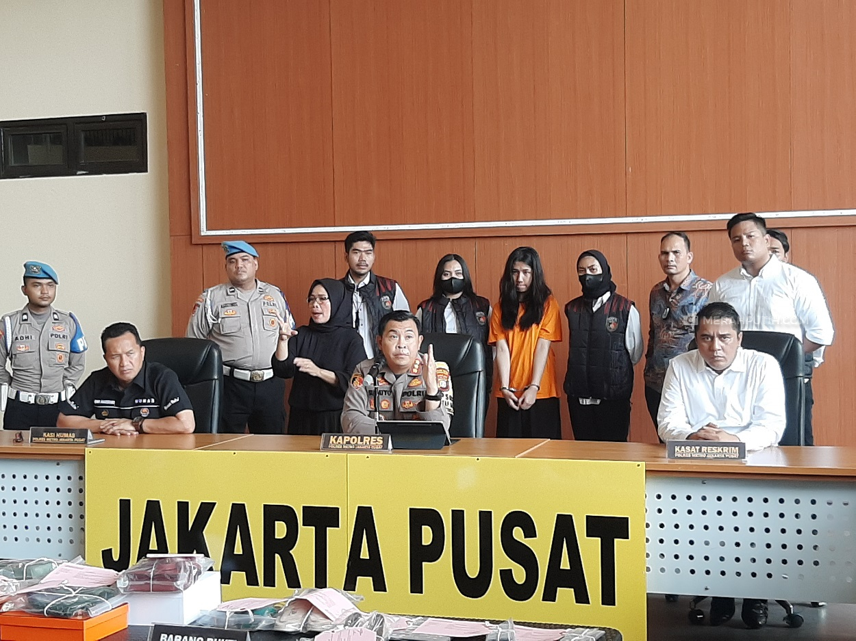 Wajah Ghisca Debora Aritonang Tersangka Dugaan Penipuan Tiket Coldplay