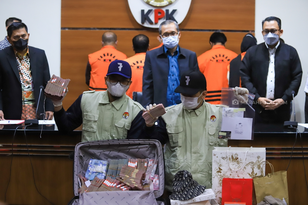 Bendum Demokrat Balikpapan Diduga Tampung Uang Suap Bupati PPU