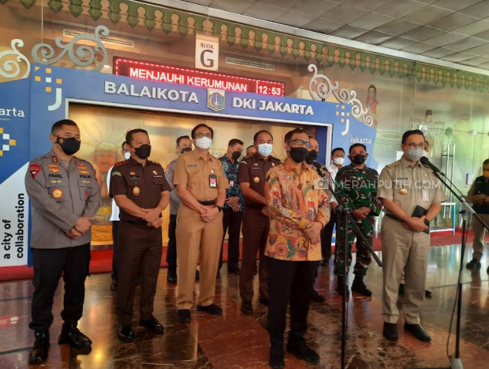 Cara Anies Tutup Celah Pungli di Ibu Kota
