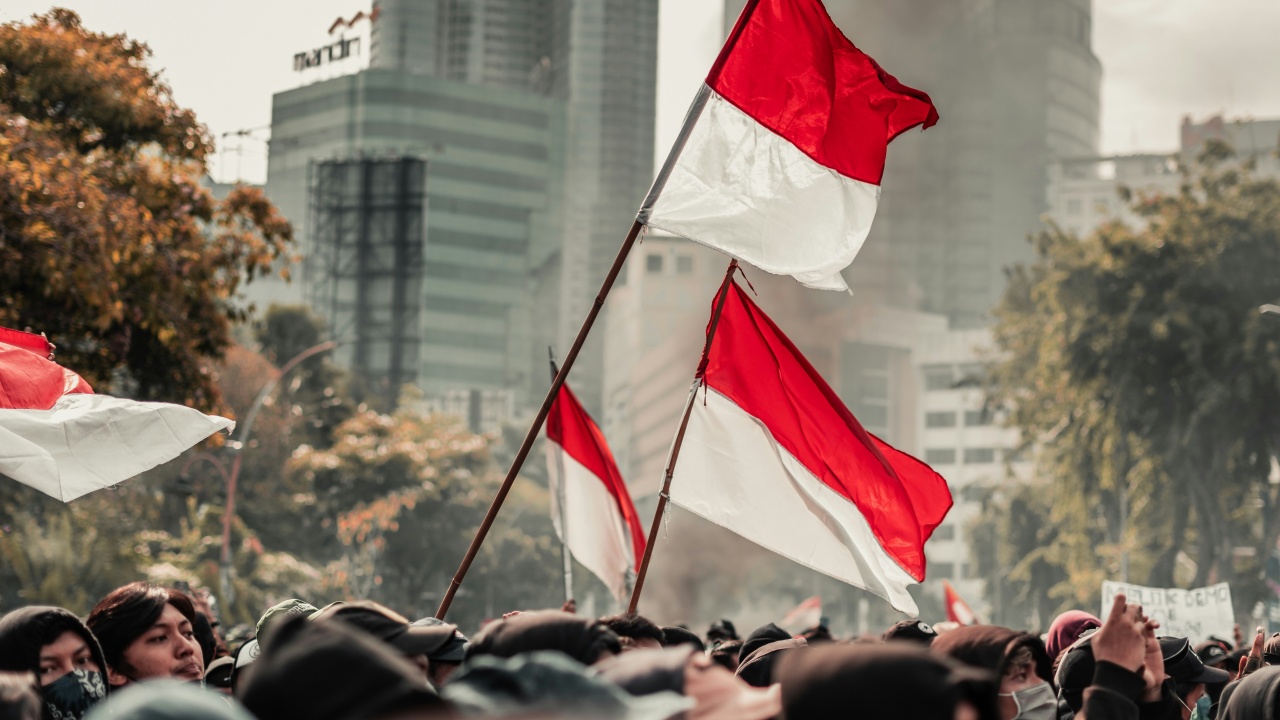 Lirik Berkibarlah Bendera Negeriku karya Legenda Gombloh, Lagu Wajib 17-an Penabuh Semangat Cinta Tanah Air