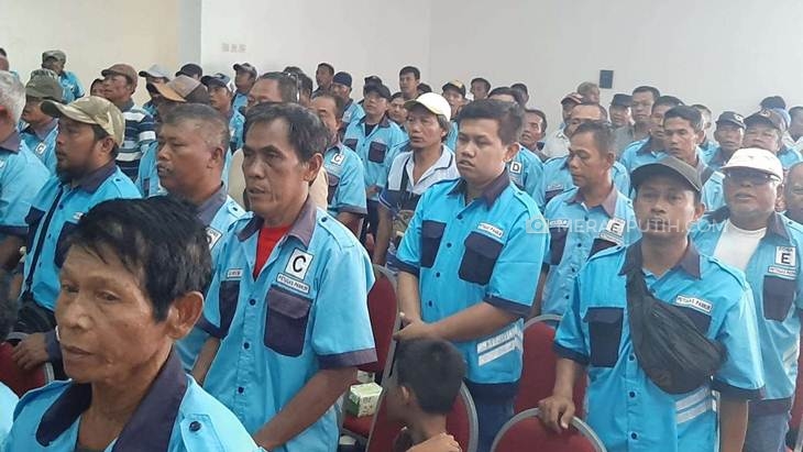 Ratusan Juru Parkir Dukung Purnomo-Teguh di Pilwalkot Solo, Abaikan Gibran