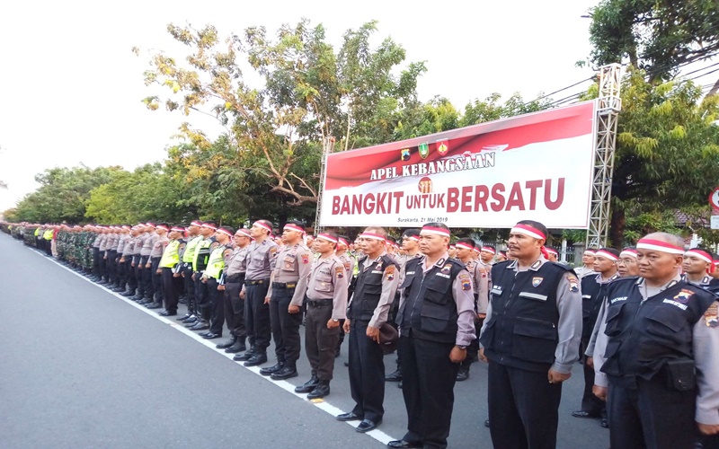 Apel Kebangsaan Polda Jateng bersama Kodam Diponegoro di Solo