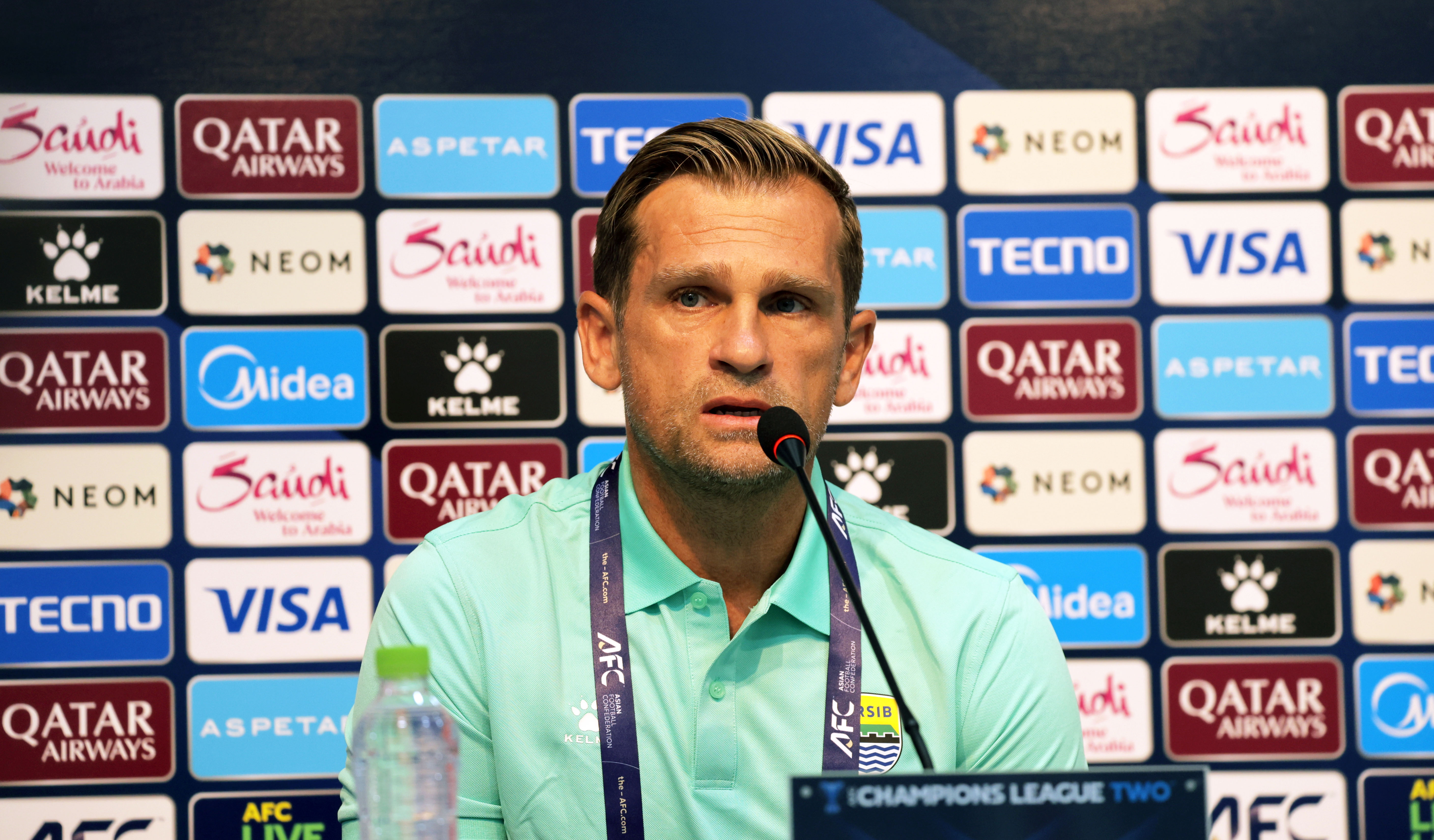 Igor Tolic Ingin Bawa Persib Bikin Bangga Bobotoh di Stadion Bersejarah