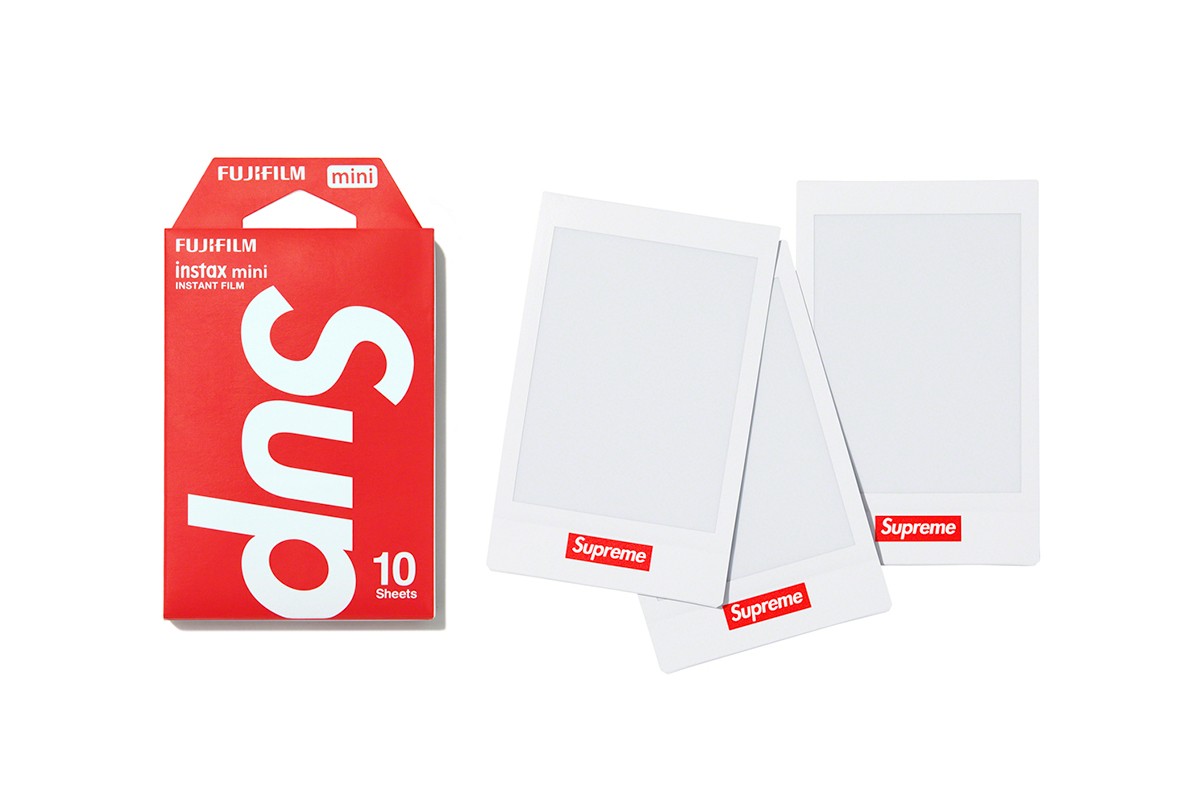 Dari Biskuit Hingga Roll Film, Cek Koleksi Spring/Summer 2020 dari Supreme