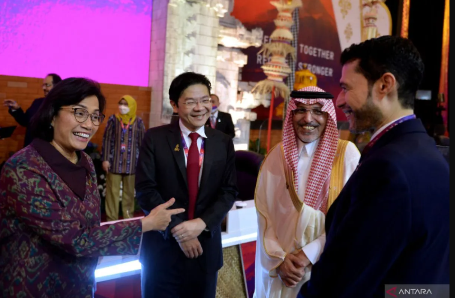 Menkeu Lawrence Wong Bakal Gantikan Lee Hsien Loong Jadi PM Singapura