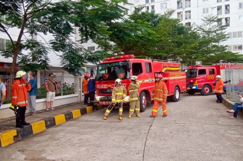 Pemprov DKI Didesak Benahi Perlengkapan Damkar DKI