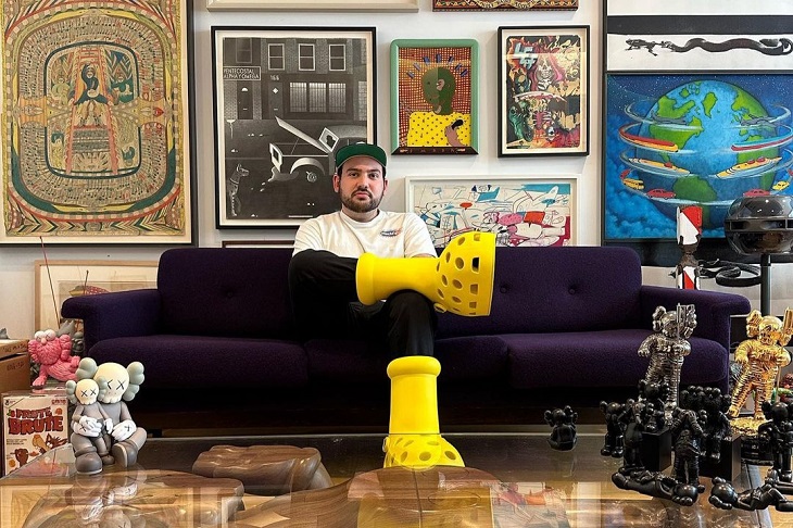 kaws