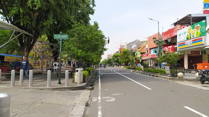 Situasi di Jalan Malioboro tampak lenggang selama Pandemi corona