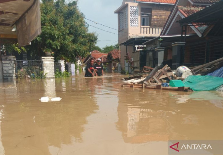 Pemkab Cirebon Tetapkan Status Tanggap Darurat Mempercepat Penanganan Dampak Banjir