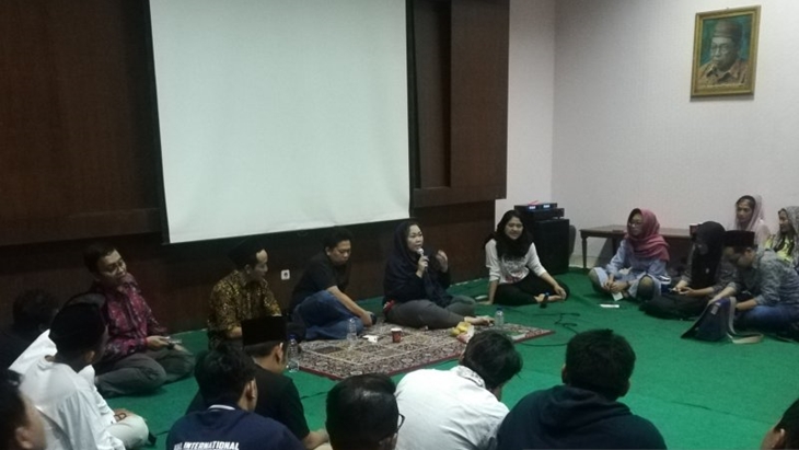 Mbah Moen di Mata Putri Bungsu Gus Dur