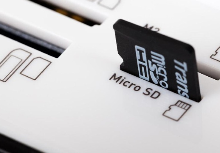 MicroSD Canggih, Bisa Rekam Video 16 Tahun Nonstop