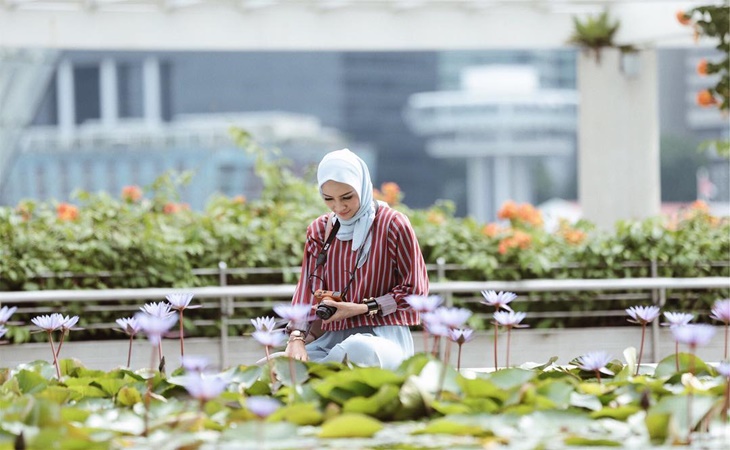 Steffy Burase terkait dalam kasus korupsi Gubernur Irwandi Yusuf