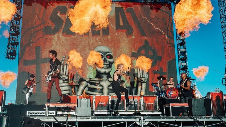 Sum 41 akan Sambangi Indonesia dalam Tur Perpisahan 'Heaven x Hell'