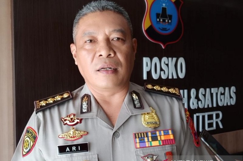 Kombes ari widodo