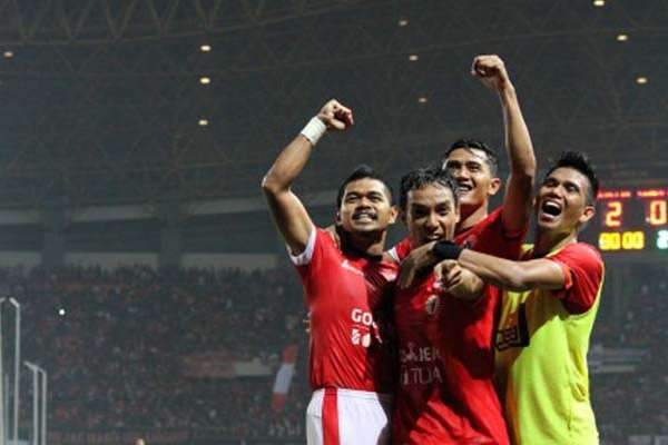 Sindiran Tajam Striker Persija Jakarta kepada Manajer Persib Bandung
