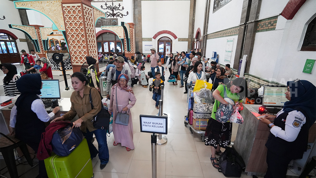 Setengah Juta Pemudik Kereta Balik ke Jakarta setelah Libur Lebaran, KAI sebut tak Ada Lonjakan Penumpang