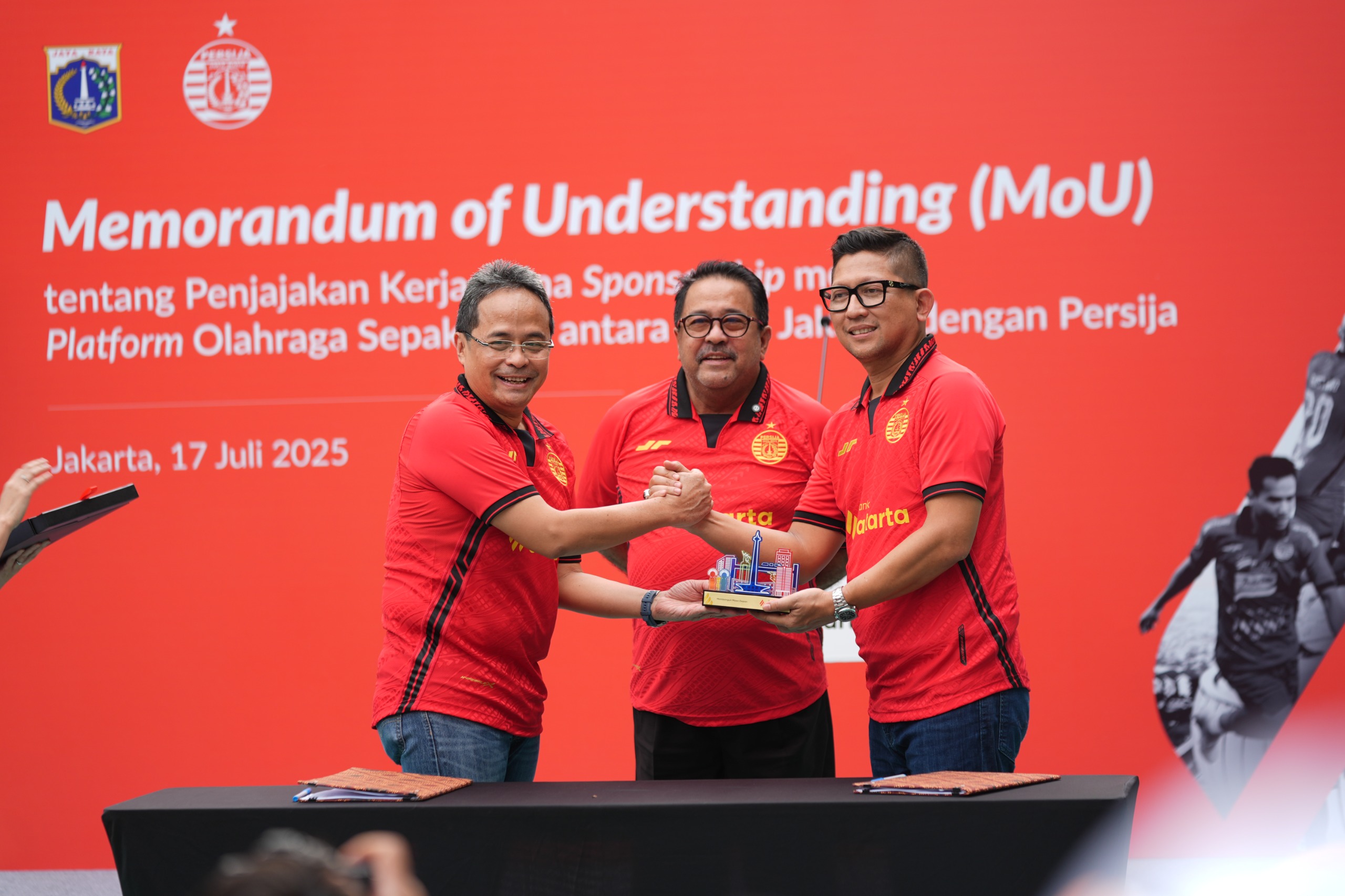 Janjikan Lebih Banyak BUMD Dukung Persija, Rano Karno: Buktikan Dulu dengan Jadi Juara Liga