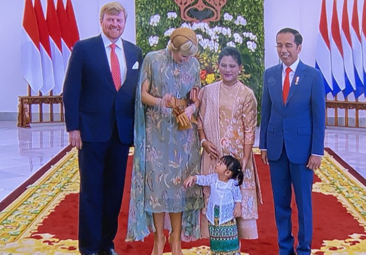 Ratu Belanda Terpikat 'Diplomasi Mawar' Cucu Jokowi