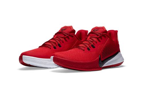 Nike Mamba Fury “University Red/Gym Red,”. (Foto Hypebeast)