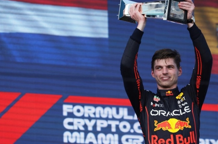Max Verstappen Tundukkan Charles Leclerc di F1 GP Miami 2022