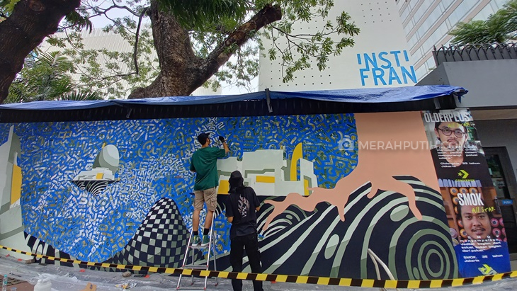 Converse Gagas Kampanye Bersihkan Udara Lewat Street Art