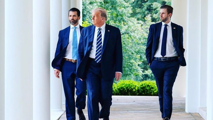 Twitter Nonaktifkan Akun Donald Trump