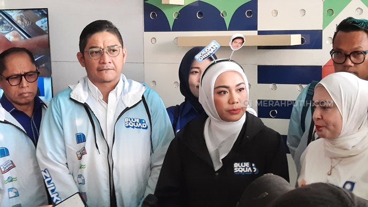 Politikus PAN Datangi Bawaslu Jakpus, Klarifikasi Kegiatan Gibran Bagi-Bagi Susu di CFD