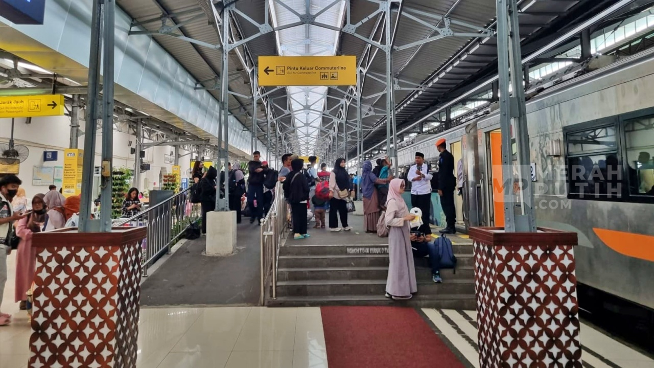 Selama 6 Bulan, Penumpang Daop 6 Yogyakarta Tembus 3,2 Juta Pelanggan