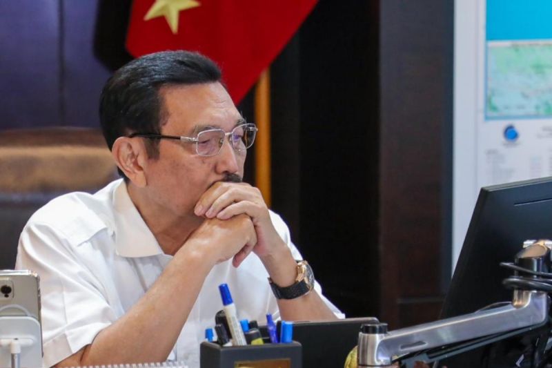 Isu 15 Menteri Mundur, Luhut: Sudah Ditawari Enggak Mundur-Mundur