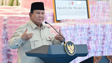 Momen Presiden Prabowo Subianto Saksikan Penyerahan Denda Kehutanan dan Korupsi 
