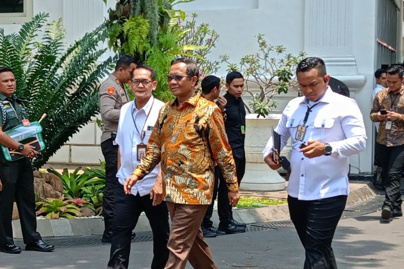Mahfud soal Batas Usia Capres-Cawapres: Nggak Usah Banyak Prasangka kepada MK