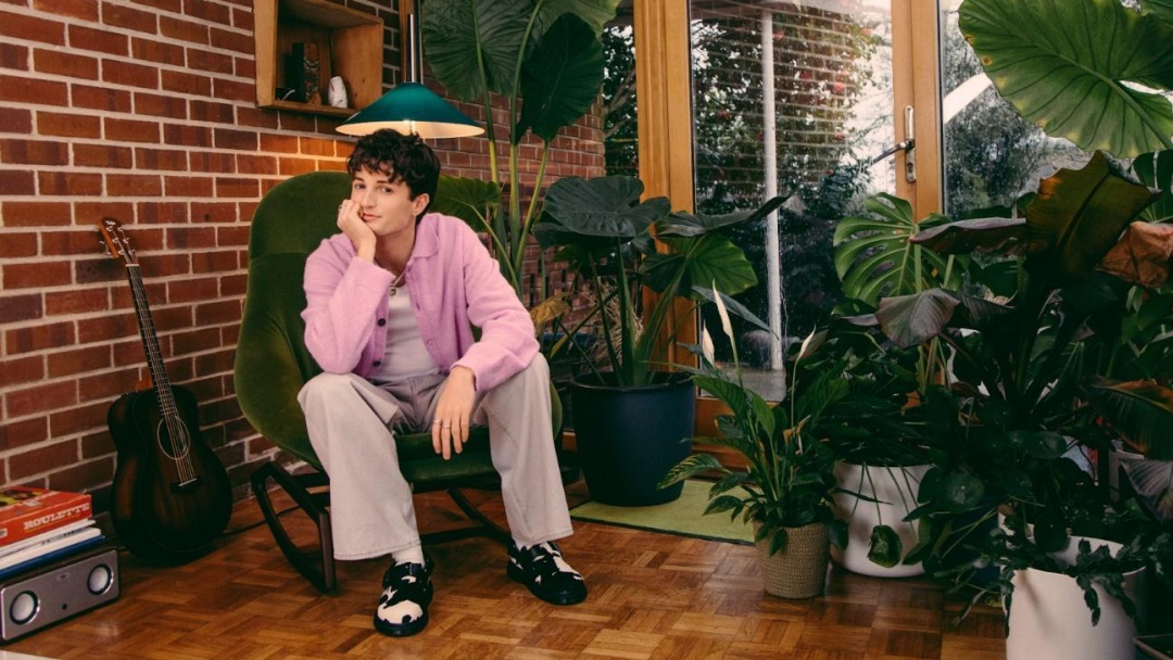 Berawal dari Panic Attack, Henry Moodie Ciptakan Single 'bad emotions'