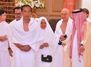 Masa Tenang Pemilu, Jokowi Mendarat di Mekkah