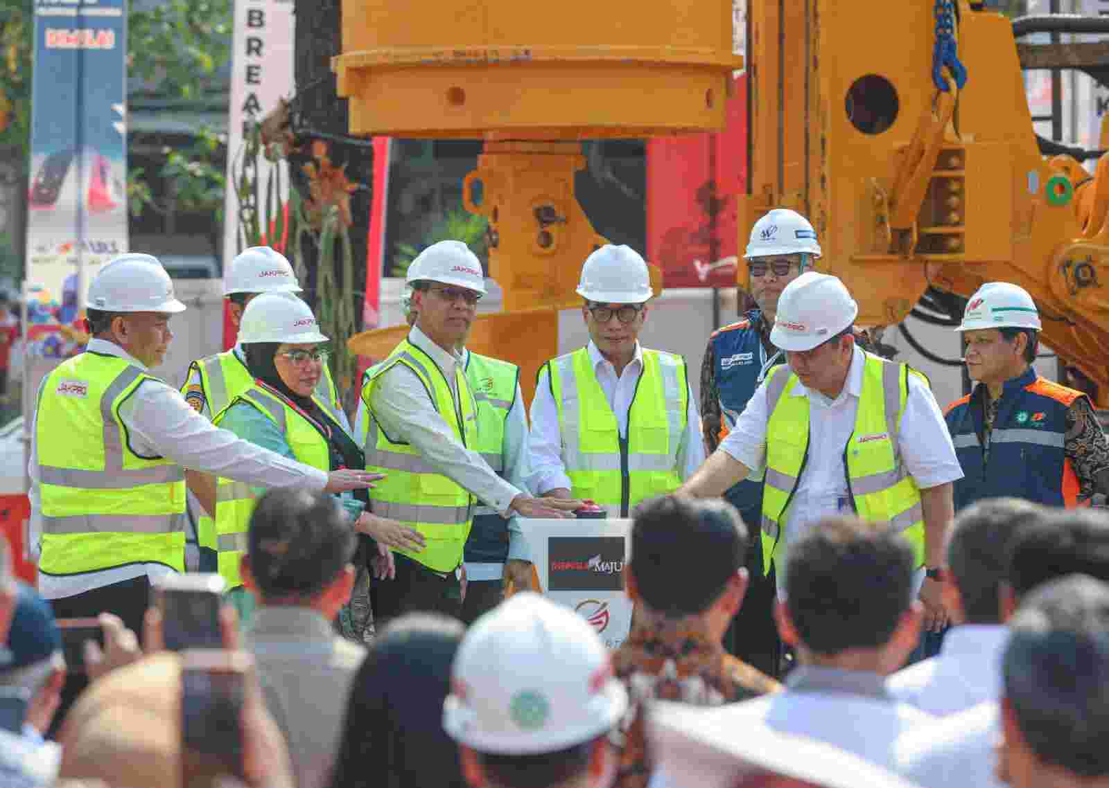 Pembangunan LRT Jakarta Fase 1B Velodrome-Manggarai Resmi Dimulai
